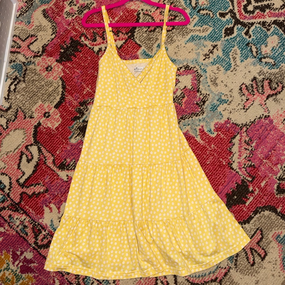 Hollister Mini Sun Dress! ⭐️💛